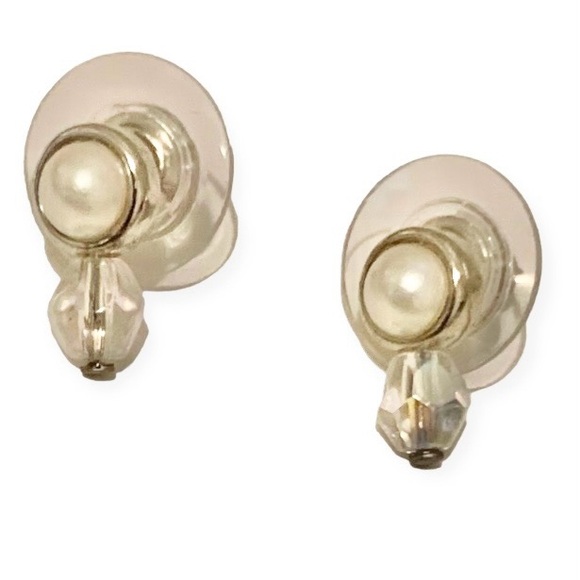 VINTAGE PEARL STUD WITH SILVER EDGE & HANGING CLEAR FACETED CRYSTAL EARRINGS - Picture 3 of 7